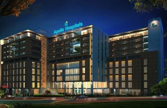 Apollo Hospitals Mumbai building lit at night